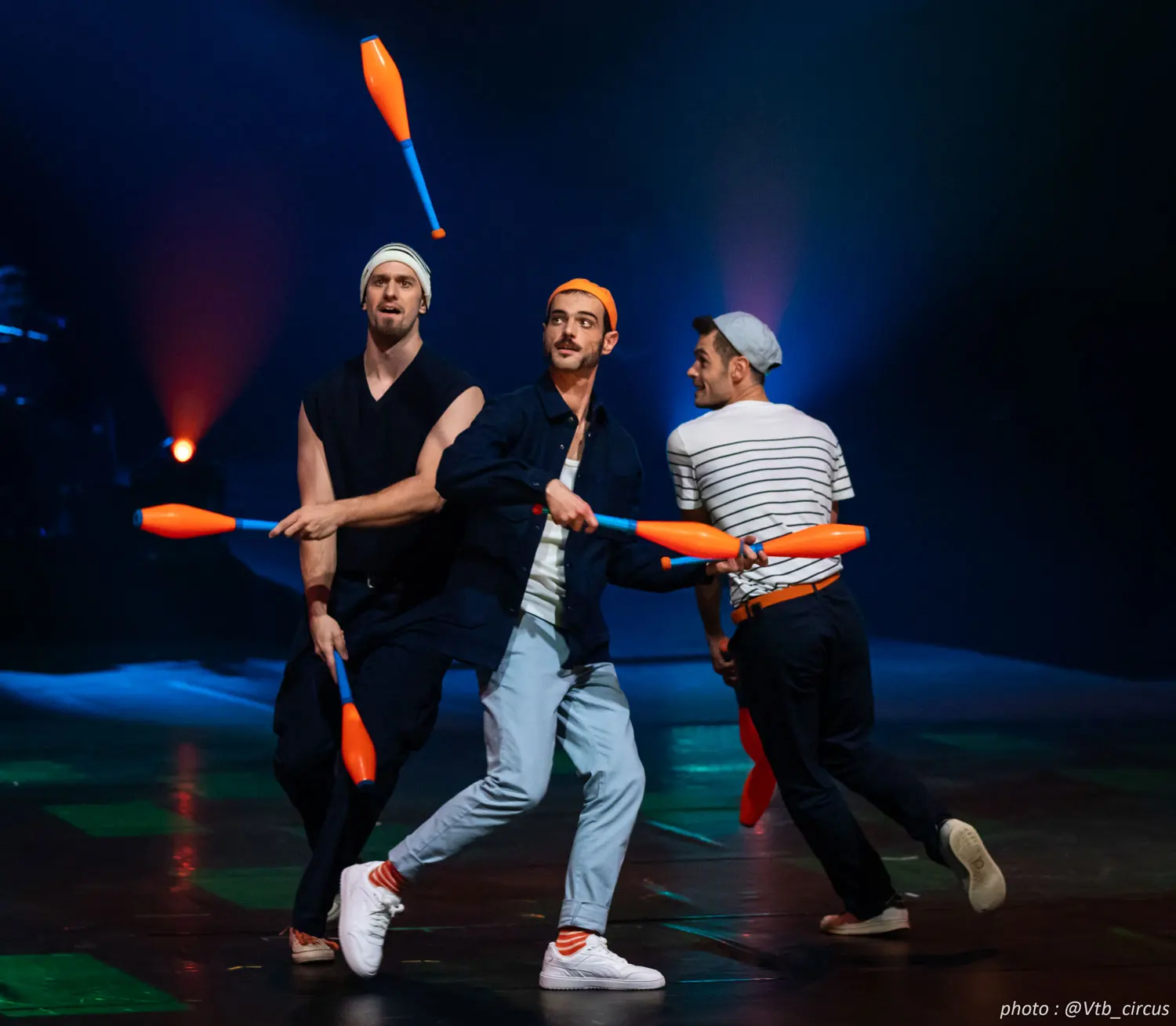 Les Objets Volants
